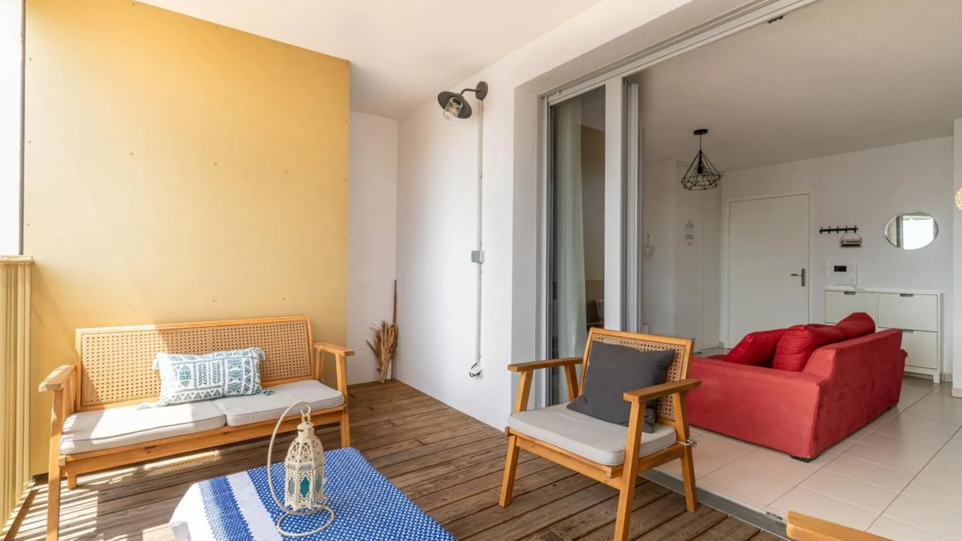 Nice T2 With A Large Furnished Balcony In Toulouse