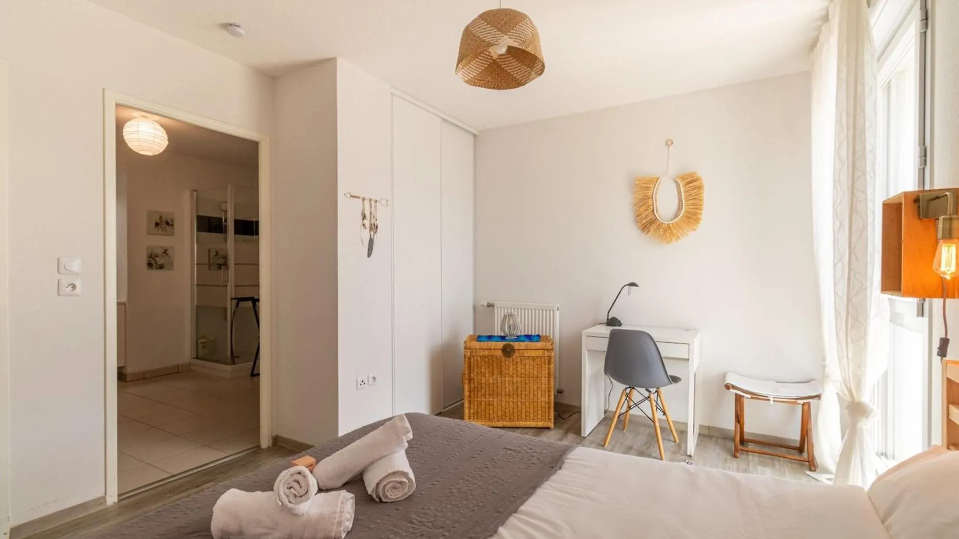 Nice T2 With A Large Furnished Balcony In Toulouse Daire
