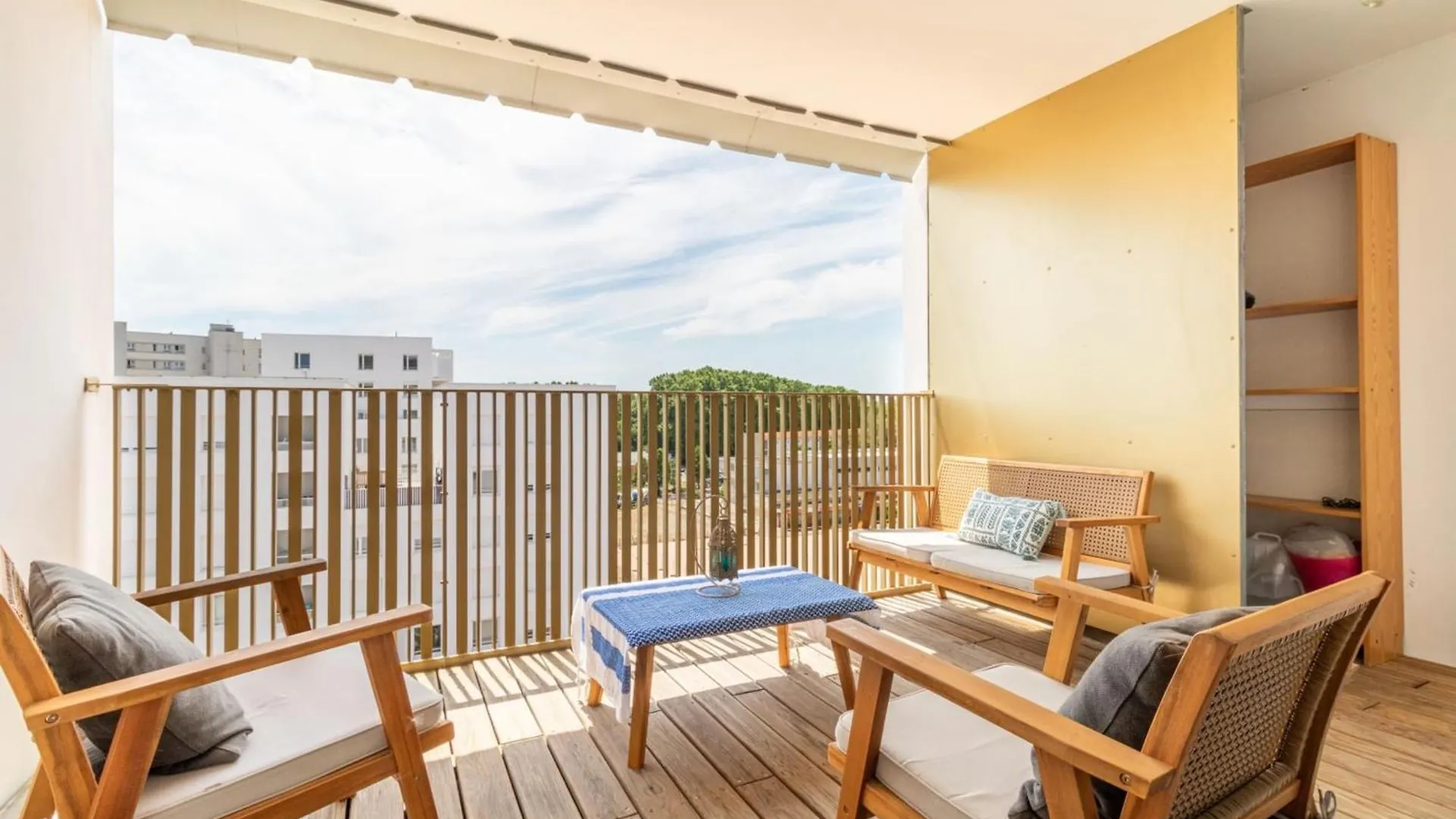 Nice T2 With A Large Furnished Balcony In Toulouse